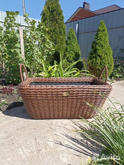 Дровница, кашпо из ротанга