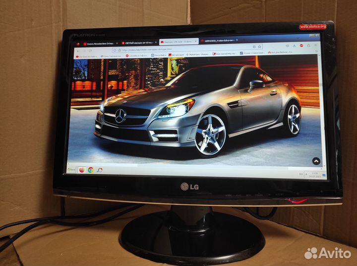 Монитор LG 19 дюймов