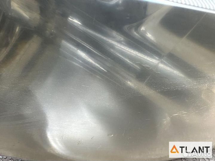 Фара передняя правая mitsubishi colt plus