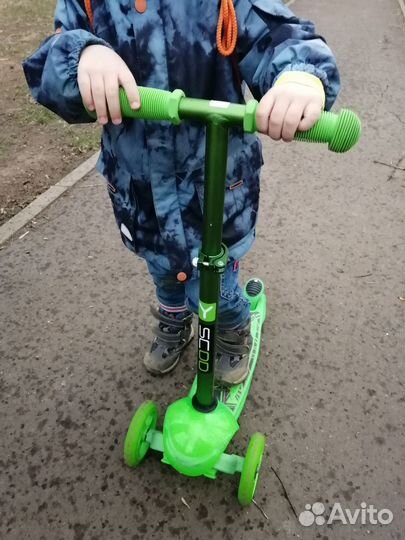 Самокат детский трехколесный Y scoo