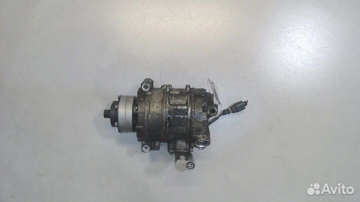 Компрессор кондиционера Audi Q7, 2007