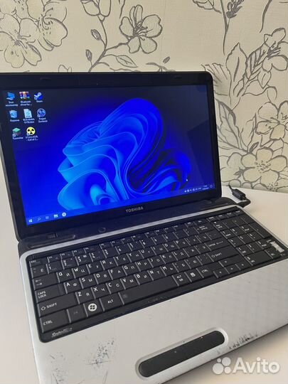 Ноутбук toshiba satellite l755-a1s