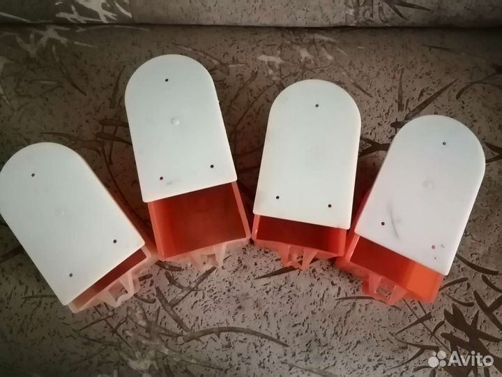 Контейнеры для непищевых продуктов и инструментов