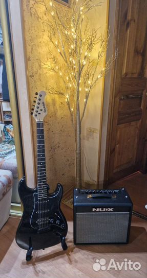 Электро гитара с комбиком