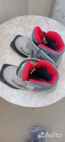 Лыжные ботинки 32 размер