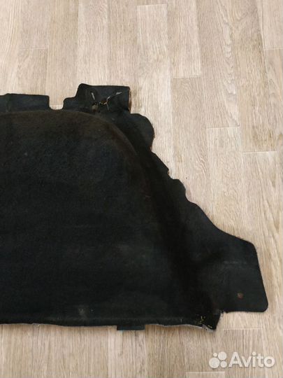 Обшивка багажника левая Ford Focus III (2011-2019)