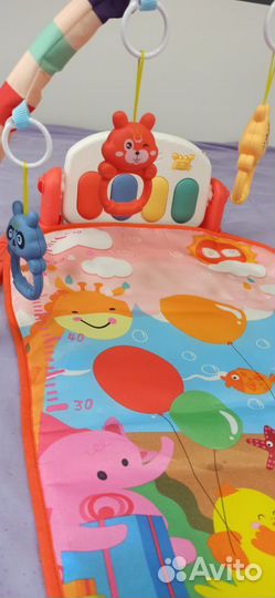 Развивающий коврик с пианино