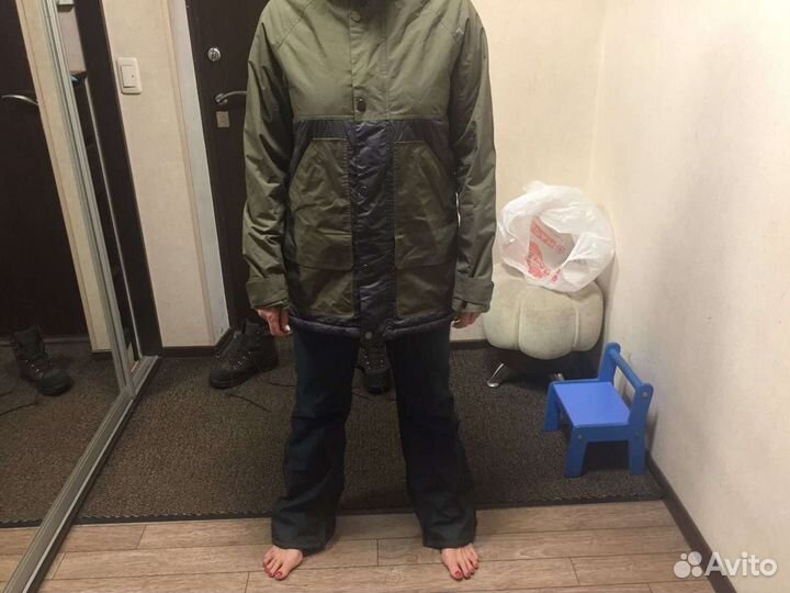 Сноубордическая куртка burton