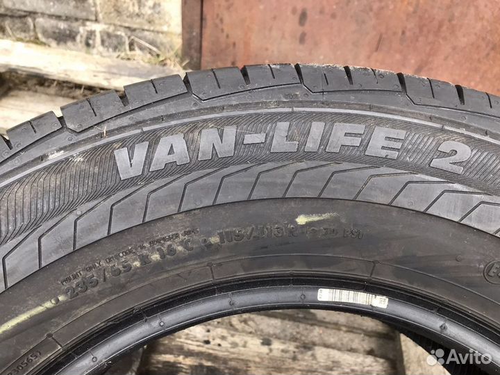 Semperit VAN-LIFE 2 235/65 R16C