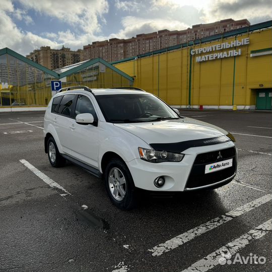 Mitsubishi Outlander 2.4 CVT, 2011, 99 800 км