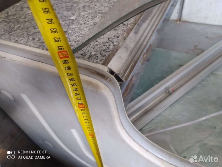 Холодильная витрина бу для