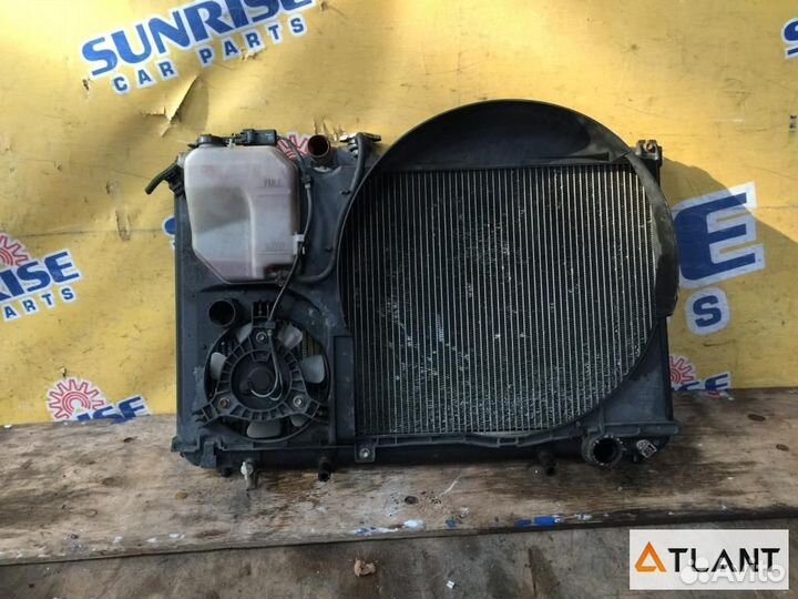 Радиатор toyota mark II wagon blit