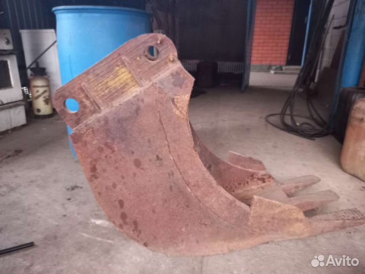 Ковш на экскаватор