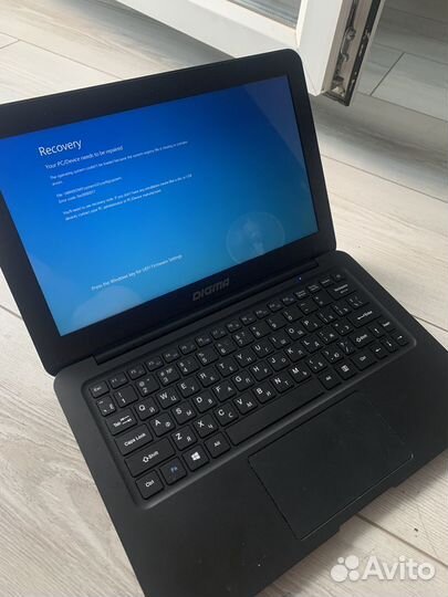 Нетбук Digma E210