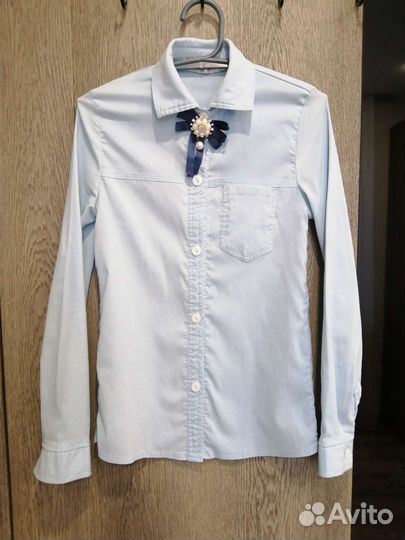 Школьная форма. Блузка на девочку размер 30