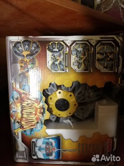 Продам радиоуправляемого бакугана