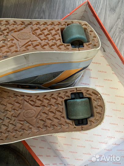 Роликовые кроссовки heelys