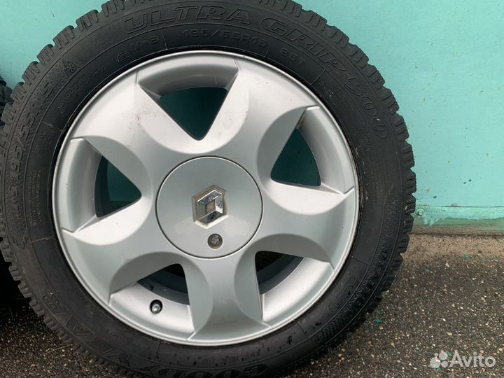 Goodyear UltraGrip 195/55 R15