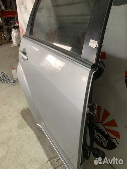 Дверь задняя правая Mitsubishi Outlander