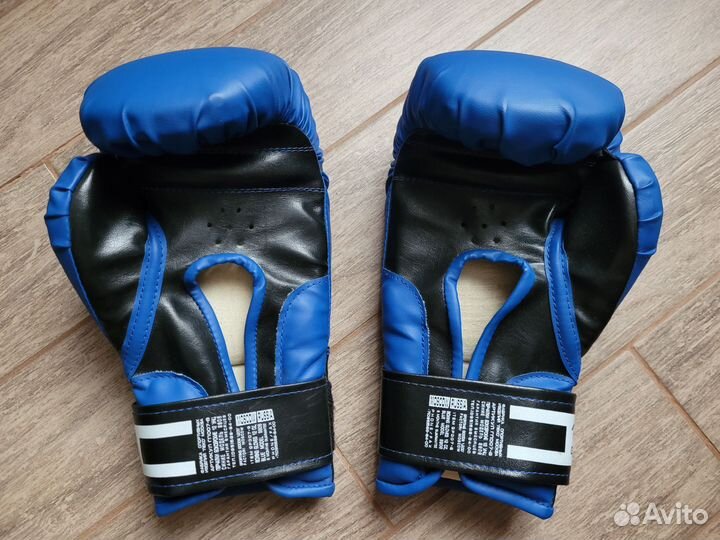 Боксерские перчатки Leco 12 oz