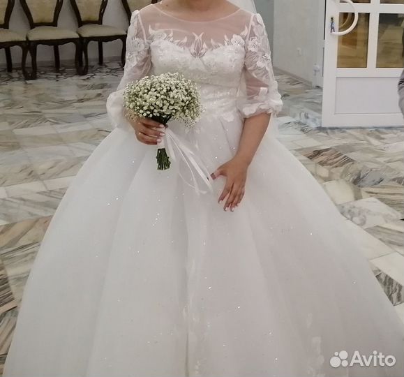 Свадебное платье 44 46 бу