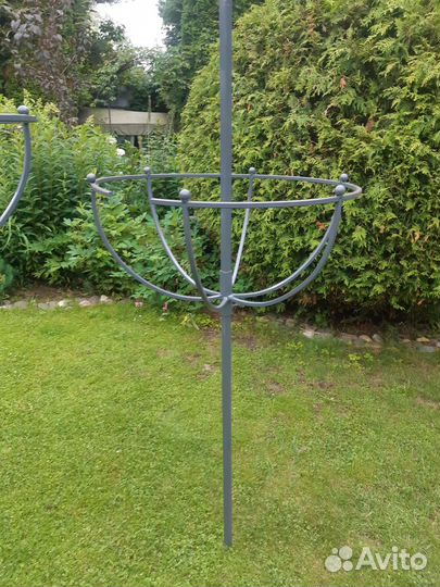 Опора для цветов металлическая