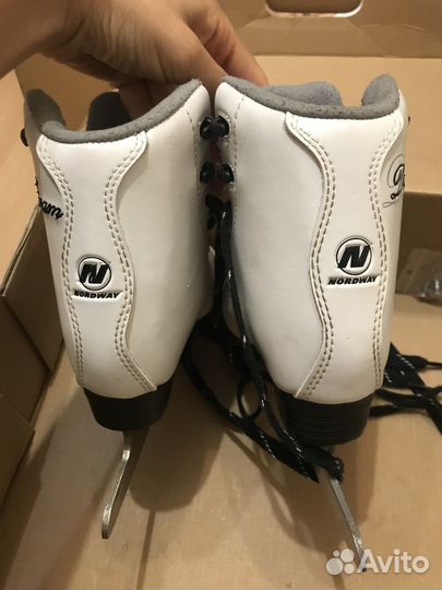 Фигурные коньки 27р