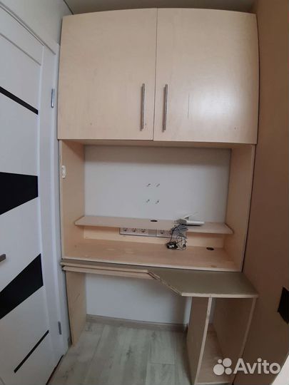 Компьютерный стол