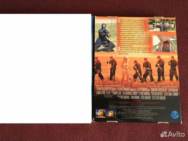 Лицензионные видеокассеты с фильмами