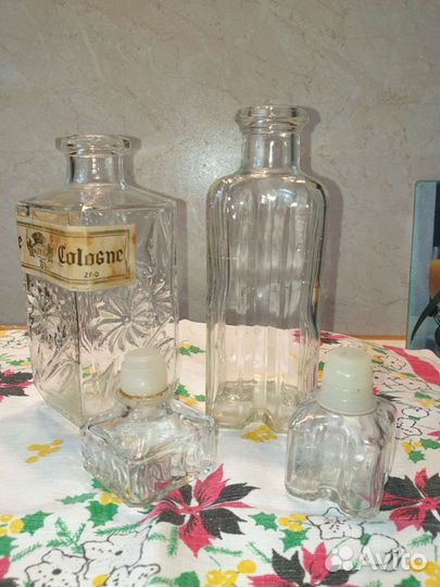 Фигурные флаконы от одеколонов