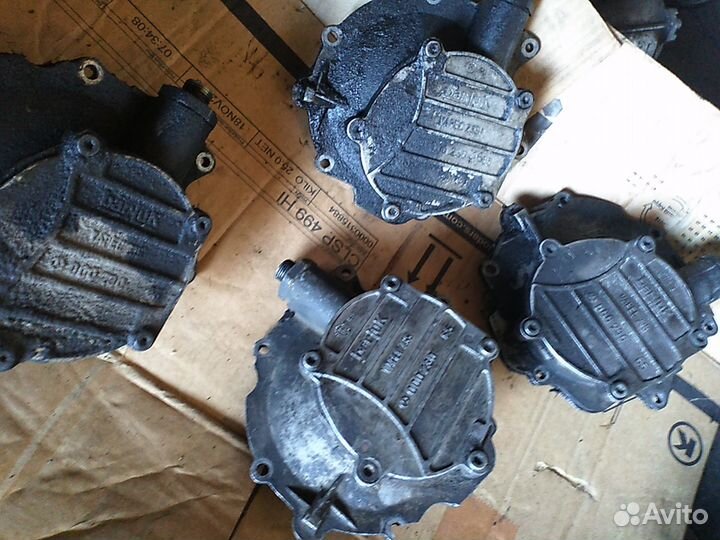 Мерседес(2,0D - 2,9D) вакуумный 0002303665 насос