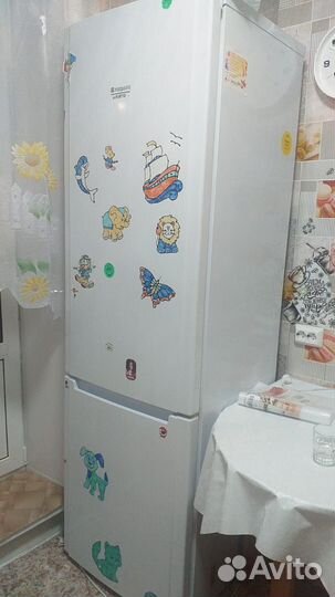 Холодильник Hotpoint ariston