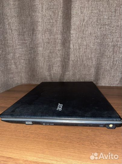 Ноутбук Acer E5-573G-33H7 черный