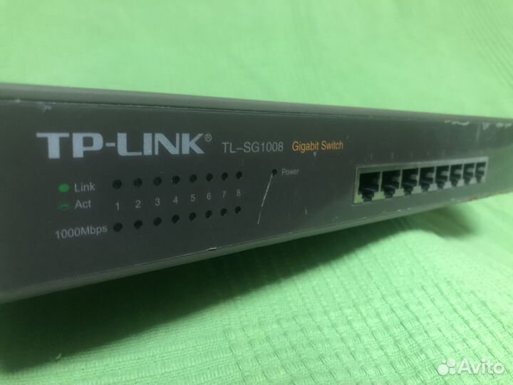 Гигабитный коммутатор TP-link 8 портов