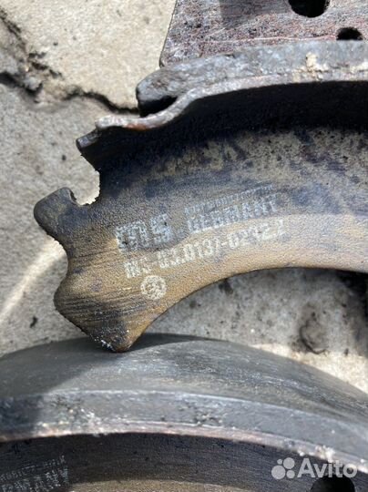 Задние тормозные колодки Ваз 2107 Классика