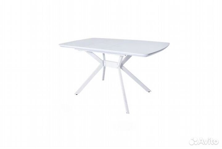 Стол белый со стеклом