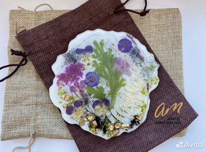 Подставка (костер) из смолы