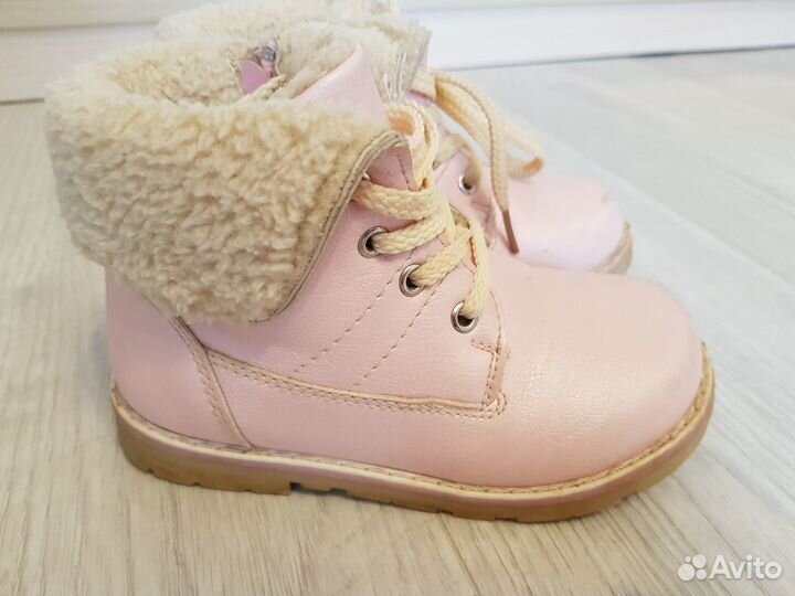 Ботинки для девочки