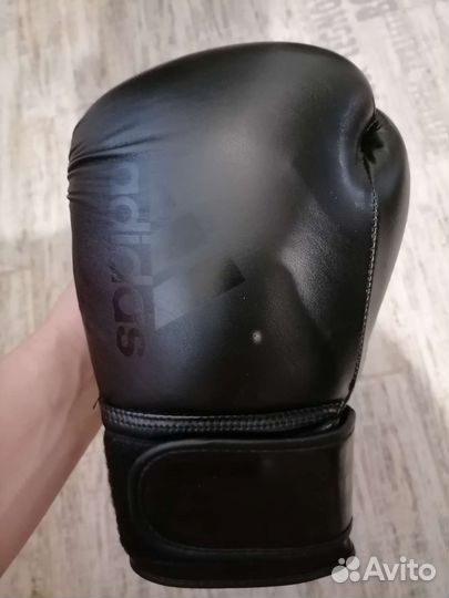 Боксерские перчатки Adidas 12 oz