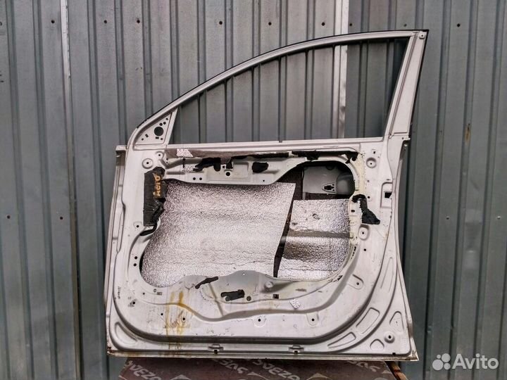 Дверь передняя правая Kia Sportage