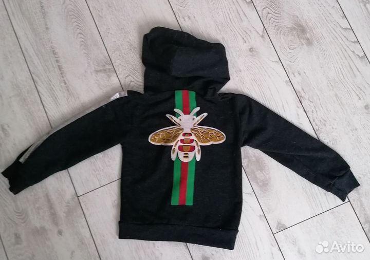 Кофта для девочки 98- 104