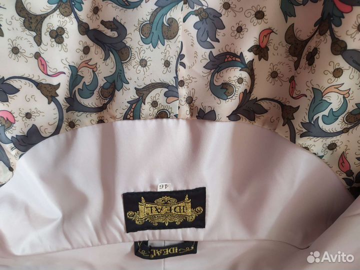 Плащ женский