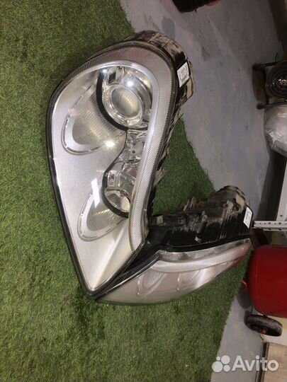 Фара ксеон Porsche Cayenne 957