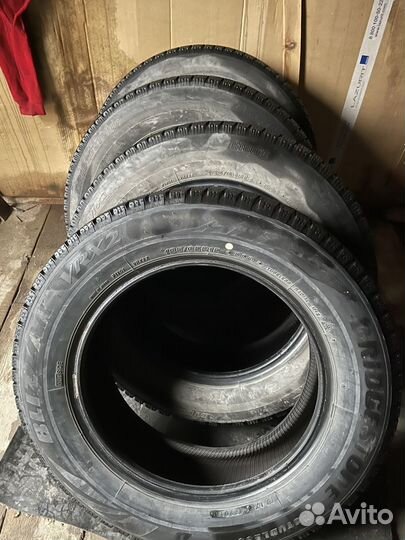 Bridgestone Blizzak VRX2 185/65 R15