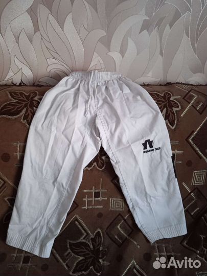 Костюм для тхэквондо (добок)