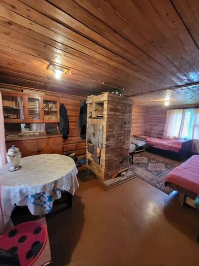 Дом 30 м² на участке 8 сот.