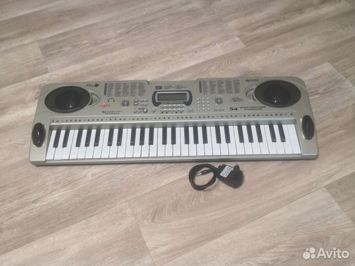 Детский синтезатор пианино