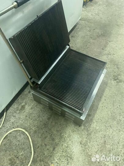 Гриль прижимной Roller Grill Panini R