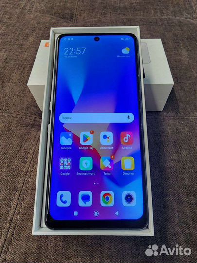 Телефон Xiaomi redmi note 10 pro