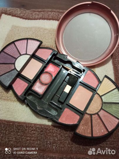 Тени для век